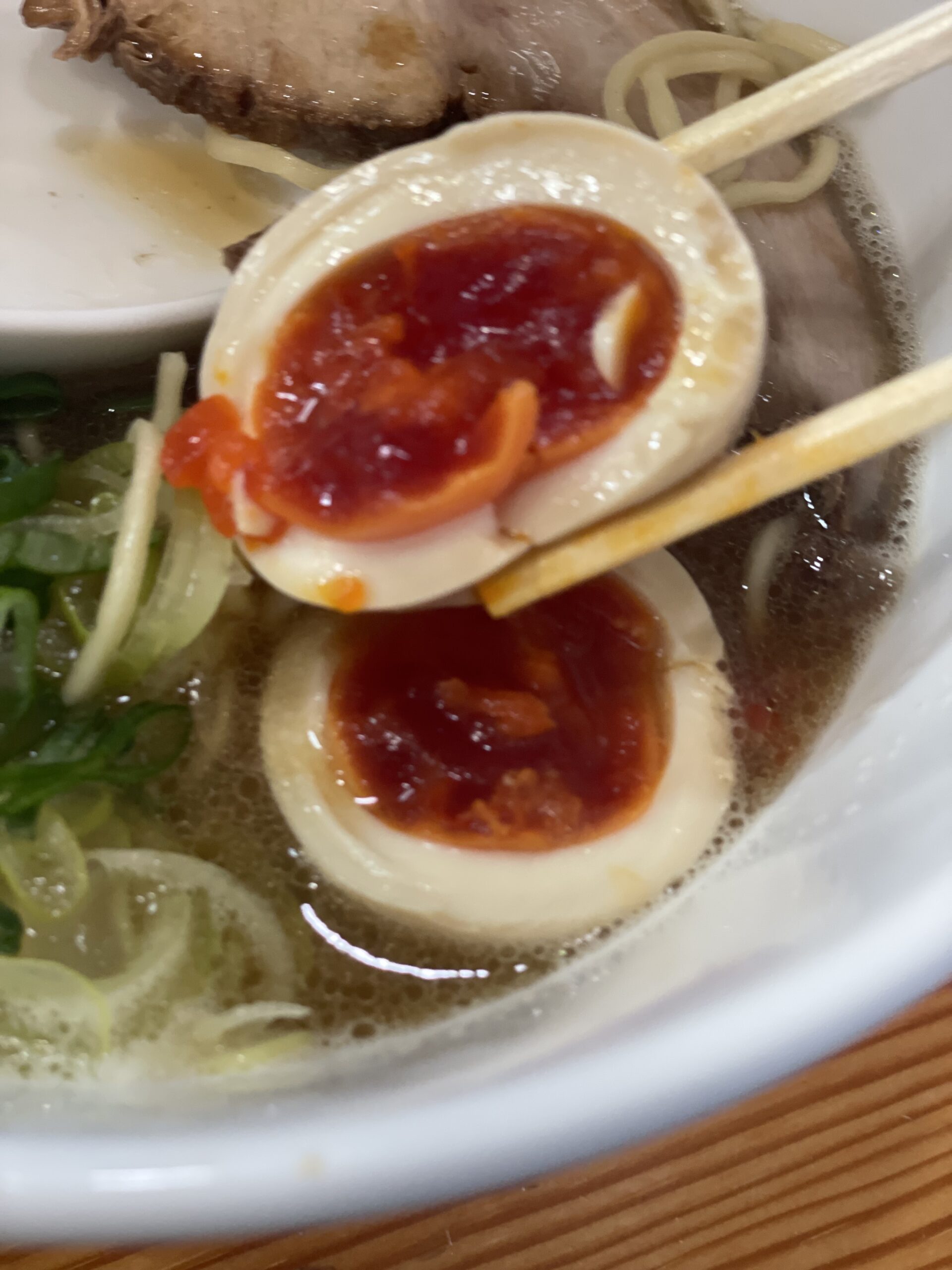 大木戸 味玉 赤い黄身