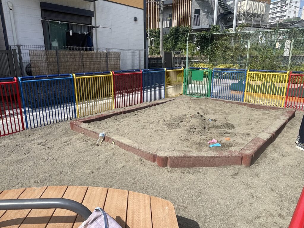 旗の台北公園の写真（砂場）